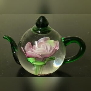 Collectable Dynasty Gallery Glass Teapot Paperweight with Flower